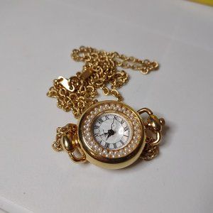 Very Pretty Roman Numeral Necklace Watch With Faux Pearls 29 Inches Long